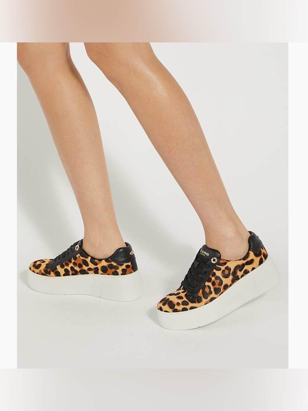 Dune London Women’s EPISODE - LEOPARD
Lace Up Platform Trainers sz 8